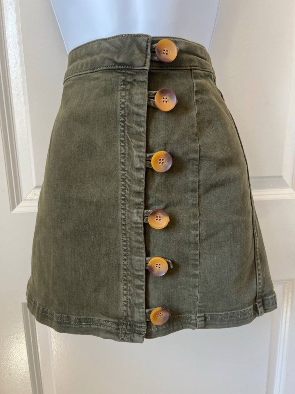 Free People Olive Green Button Front Denim Mini Skirt Size 4